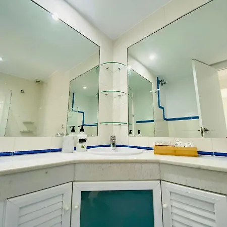 Botanico Playa Y Ascensor Grupo Ac Gestion * Cadiz